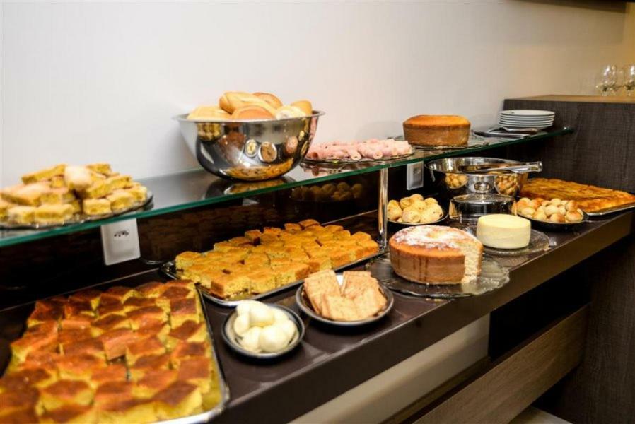 Grand Cafe Hotel Manhuacu Εξωτερικό φωτογραφία